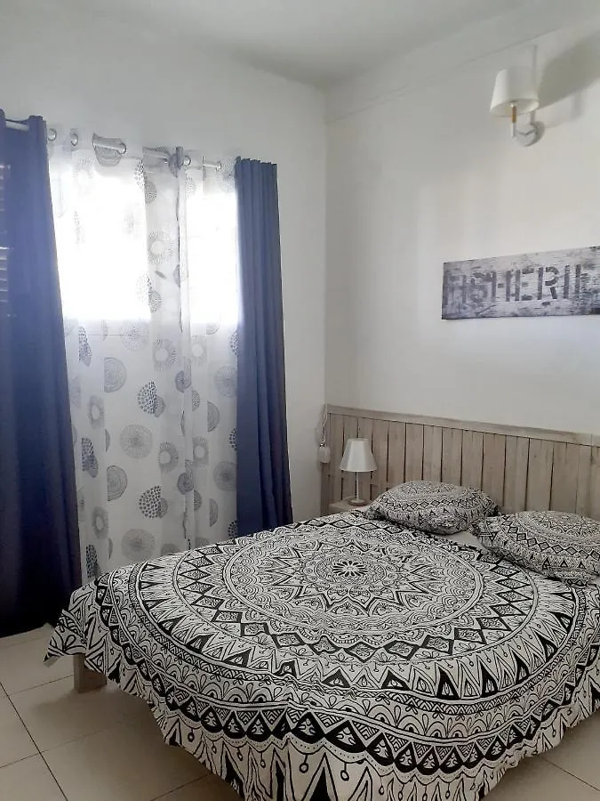 Appartement d'une chambre avec vue sur la ville jacuzzi et jardin clos a Le Vauclin a 2 km de la plage