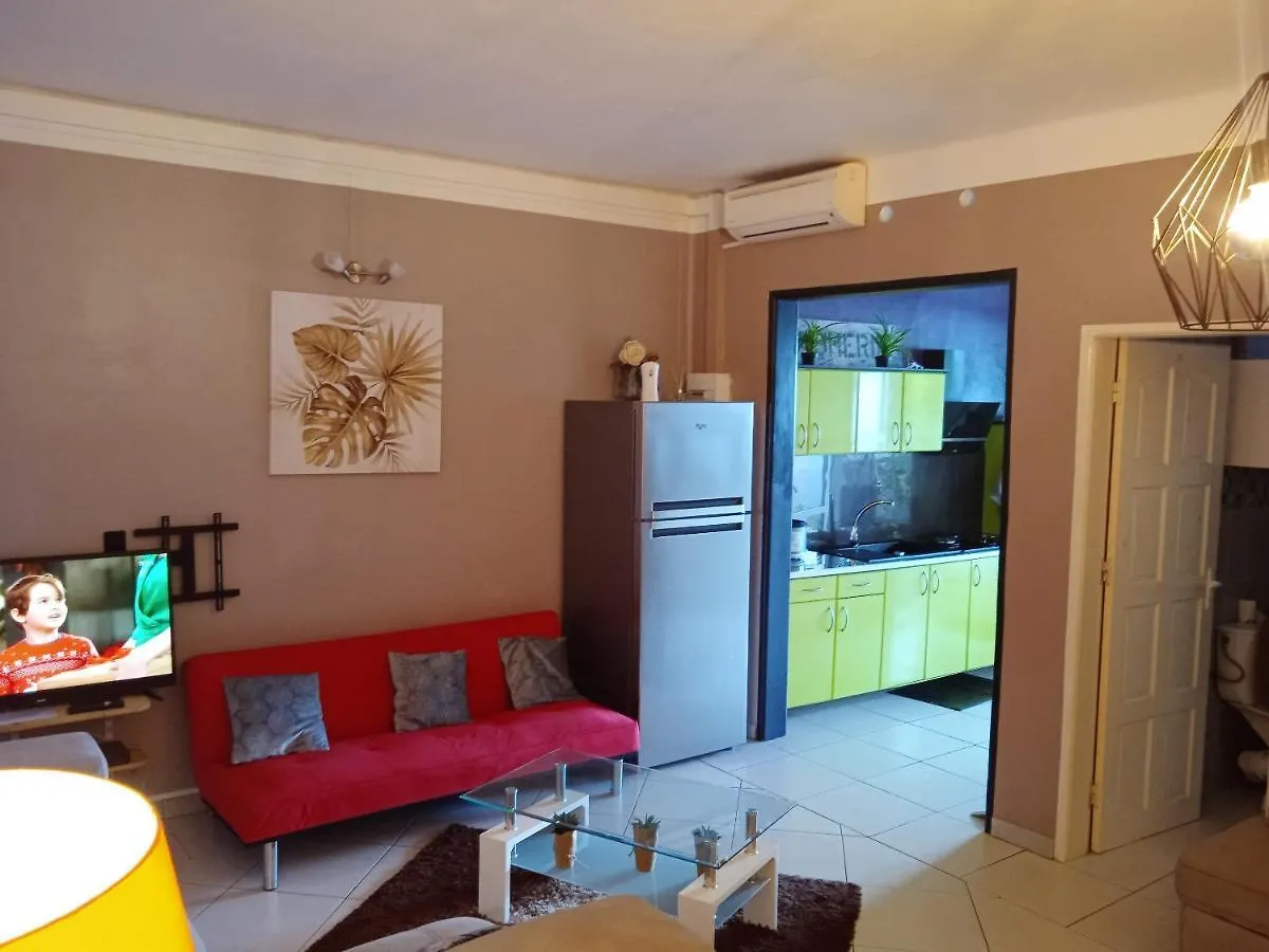 Appartement d'une chambre avec vue sur la ville jacuzzi et jardin clos a Le Vauclin a 2 km de la plage Martinique