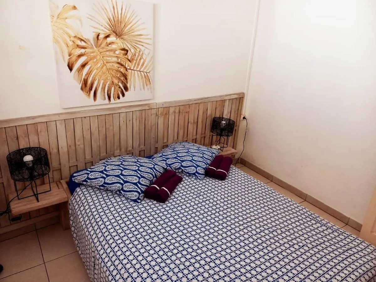 Appartement d'une chambre avec vue sur la ville jacuzzi et jardin clos a Le Vauclin a 2 km de la plage